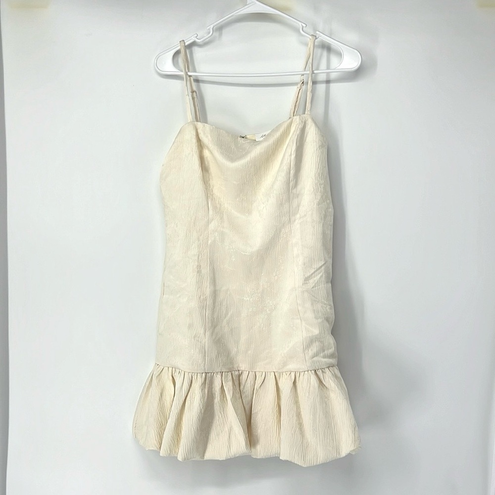 All in favor NWT bubble hem mini dress women’s medium